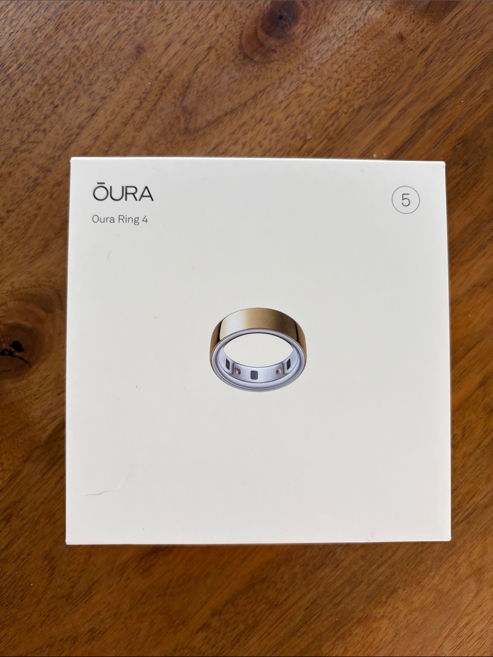 Oura Gen 4 Smart Ring in Polished Gold